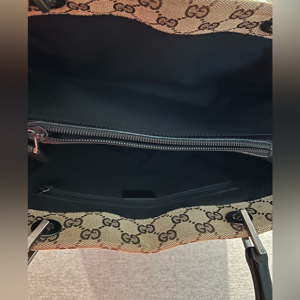 Authentic Gucci Monogram Bamboo Bag Beige - Picture 6 of 7